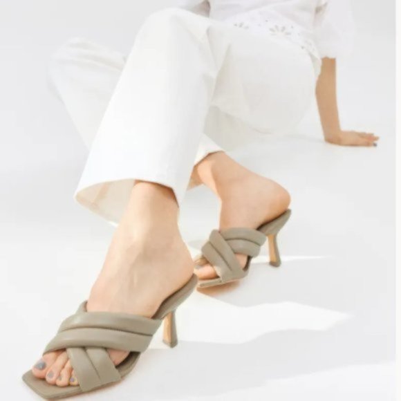 H&M Mules Heels Sandals Quilt Taupe Grey Sz.39/US 8 - Picture 2 of 16